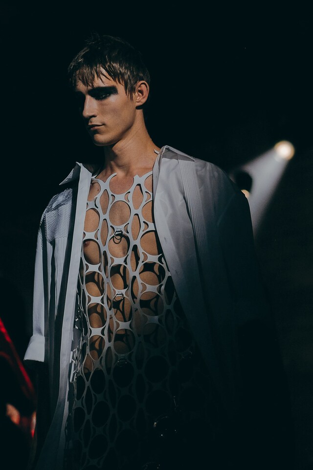 Raf Simons SS19 paris fashion week 2