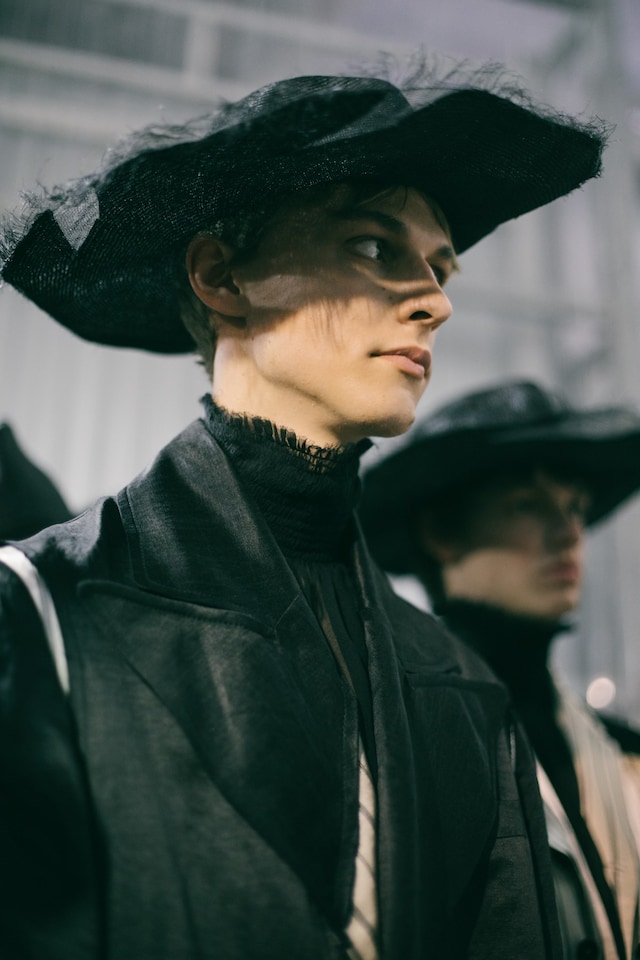 Ann Demeulemeester Menswear SS19 paris fashion week 8