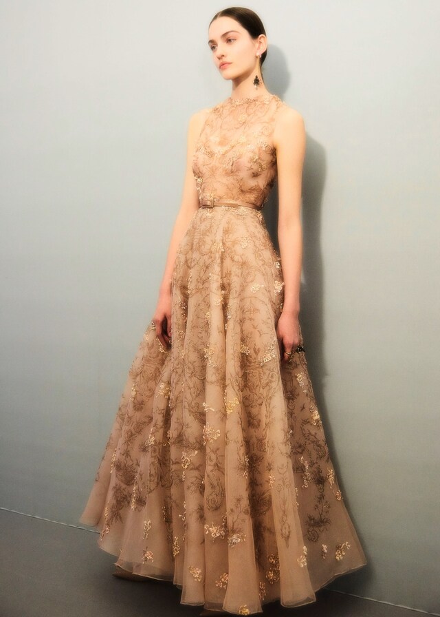 christian dior aw18 couture maria grazia chiuri paris pfw 0