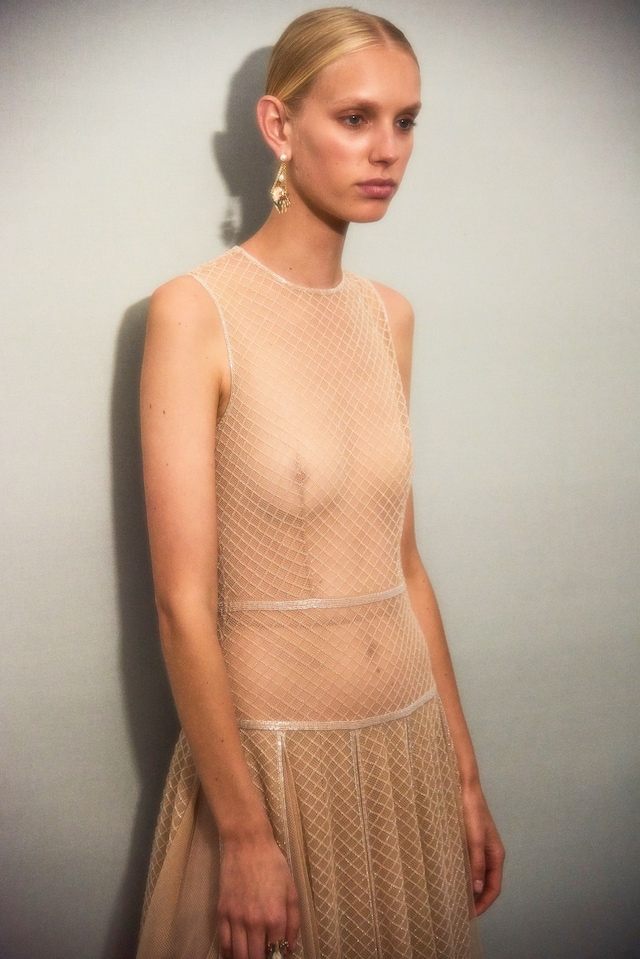 christian dior aw18 couture maria grazia chiuri paris pfw 2