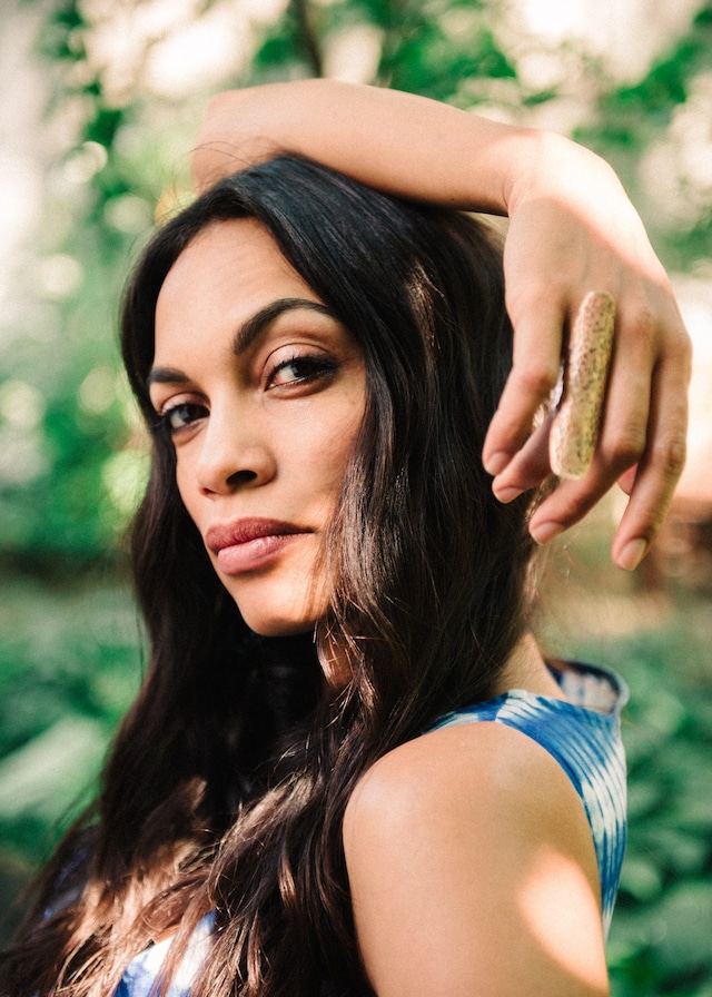 04_Rosario_Dawson