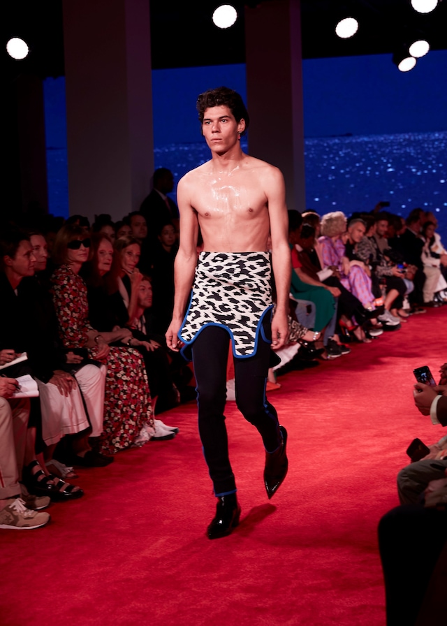 Calvin Klein ss19 show New York nyfw raf simons 12