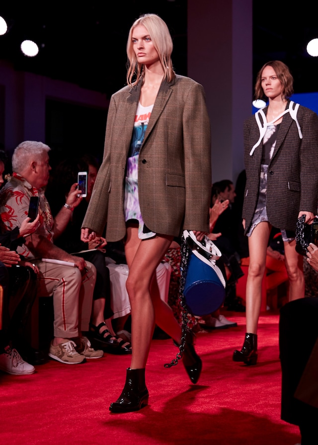 Calvin Klein ss19 show New York nyfw raf simons 15