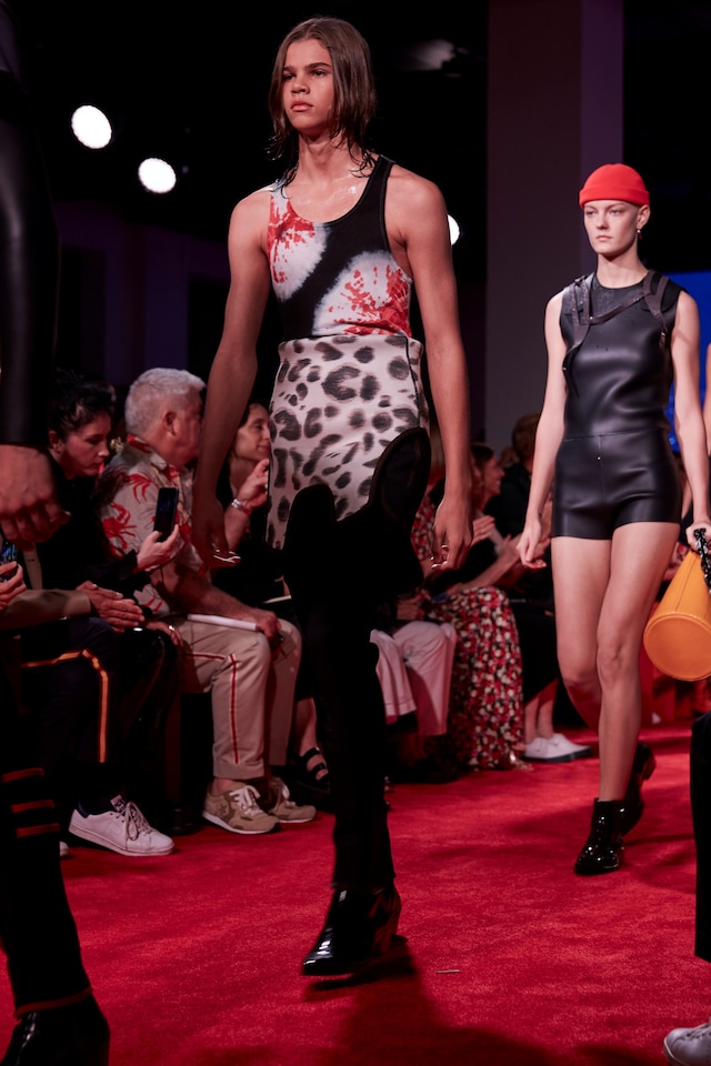 Calvin Klein ss19 show New York nyfw raf simons 28