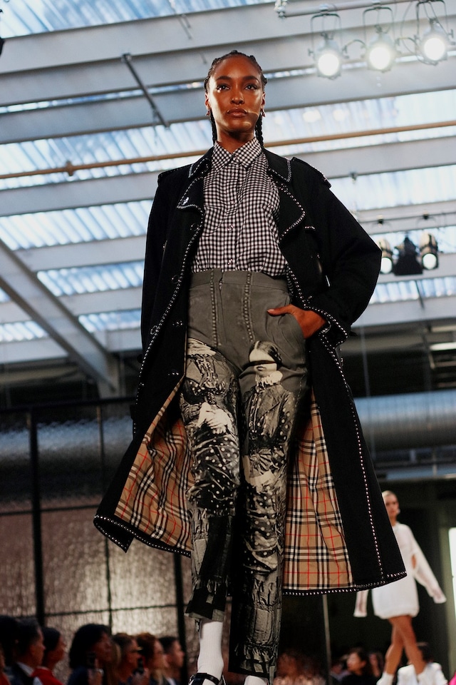 Burberry SS19 Riccardo Tisci debut LFW London Fashion Week 1