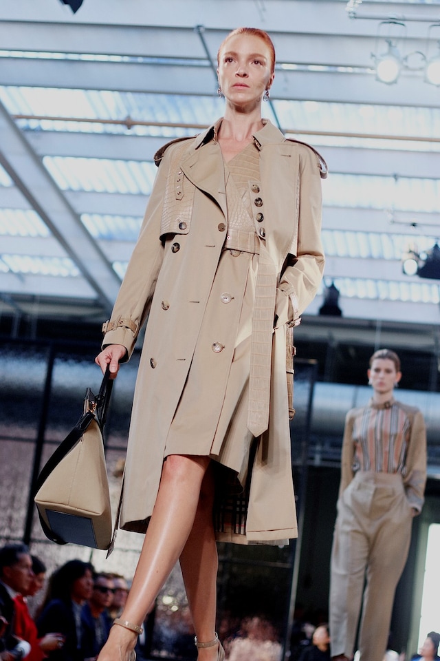Burberry SS19 Riccardo Tisci debut LFW London Fashion Week 5