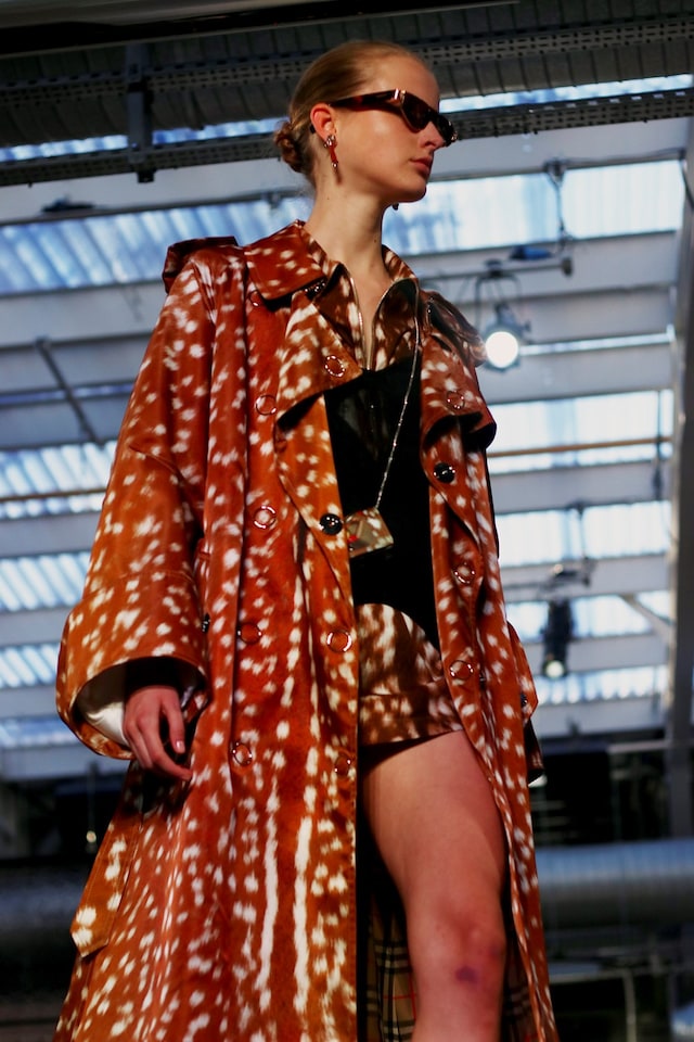 Burberry SS19 Riccardo Tisci debut LFW London Fashion Week 7