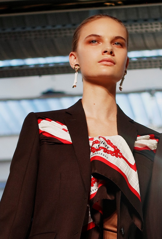 Burberry SS19 Riccardo Tisci debut LFW London Fashion Week 21
