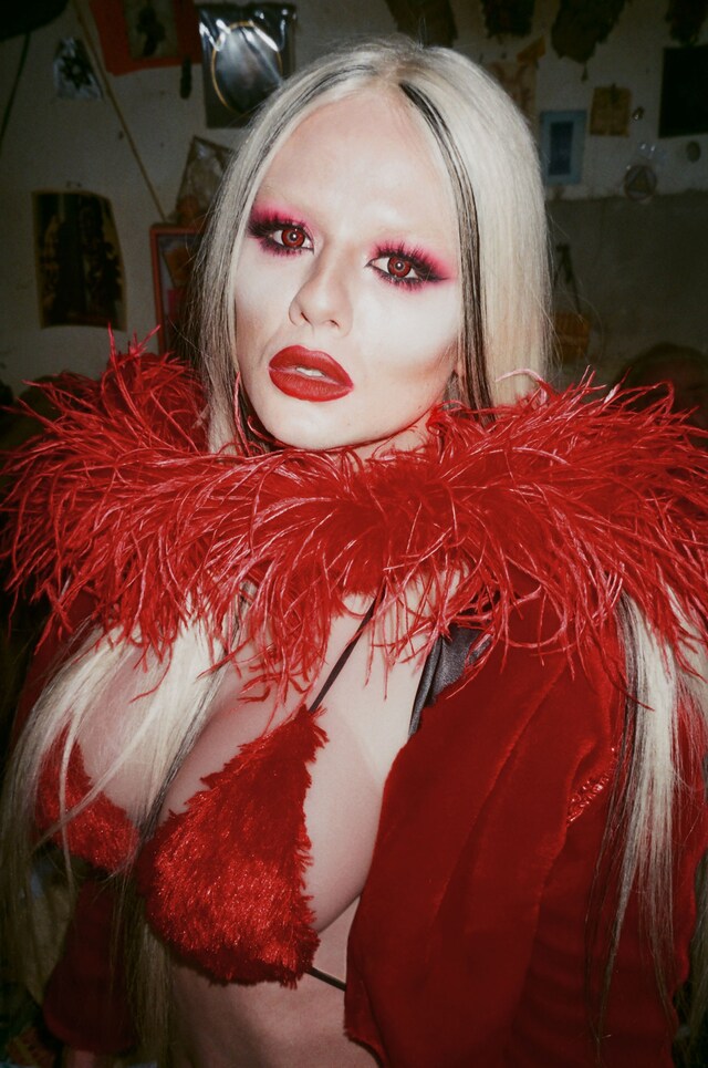 GUT Magazine, Issue 4 1