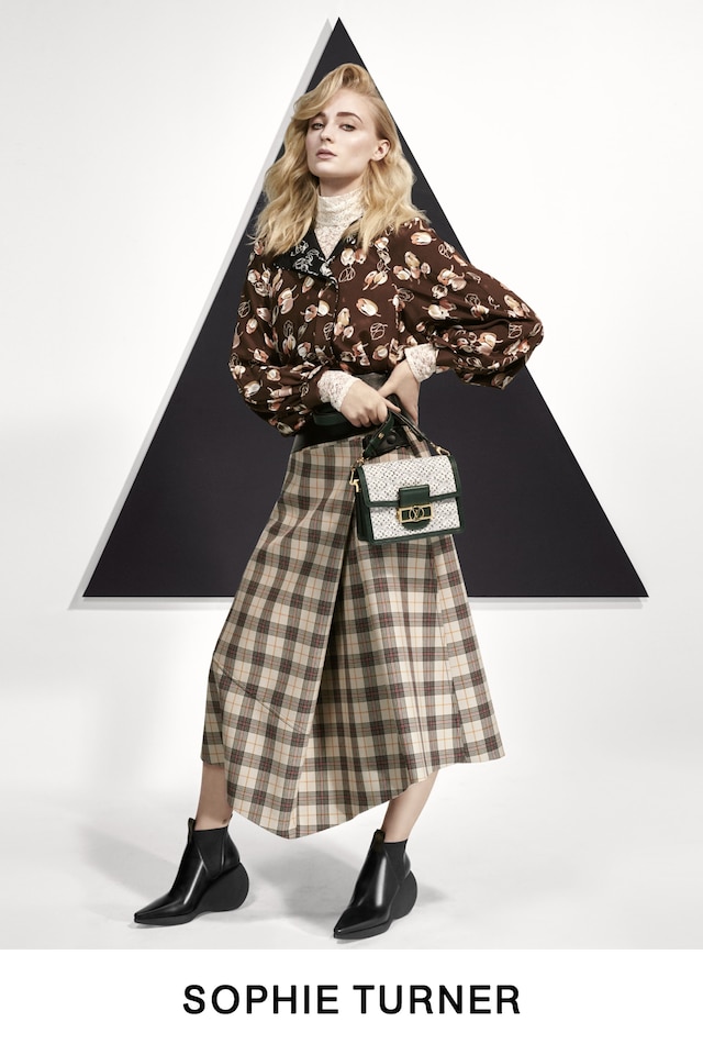 05-SOPHIE TURNER 8