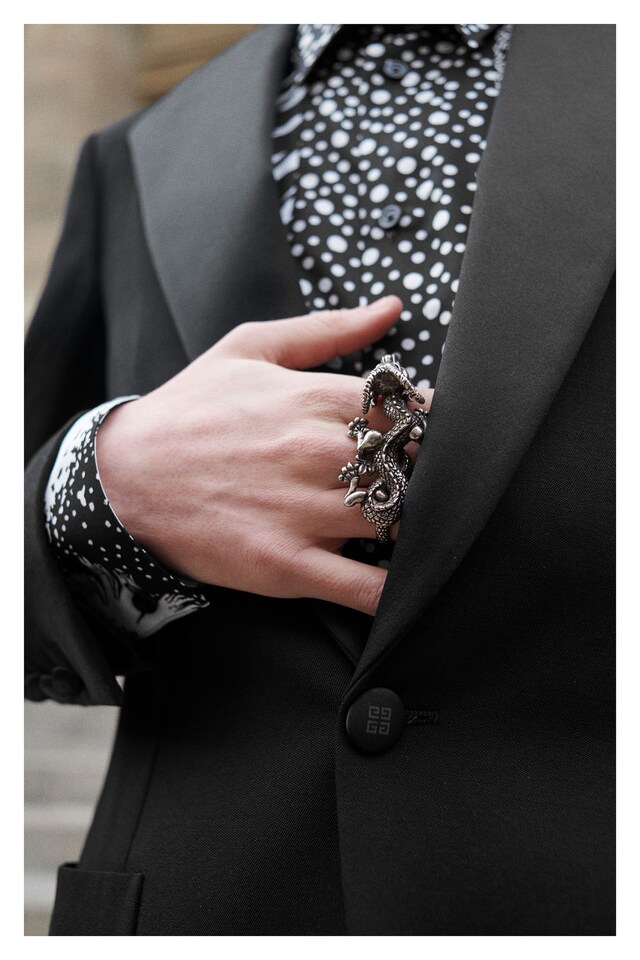 givenchy clare waight keller aw19 menswear paris pfw 23