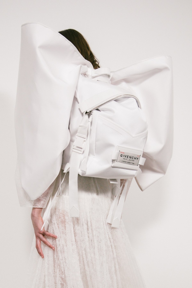 givenchy ss19 couture clare waight keller paris pfw 29