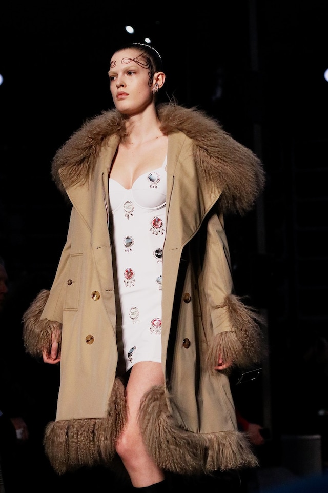 burberry riccardo tisci aw19 london fashion week lfw 1