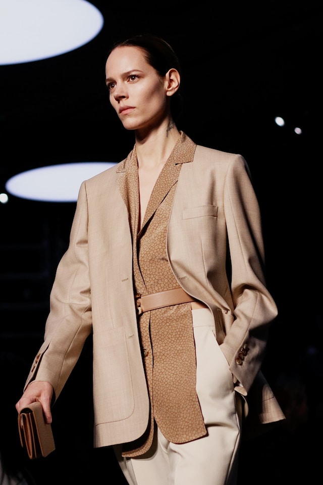 burberry riccardo tisci aw19 london fashion week lfw 4