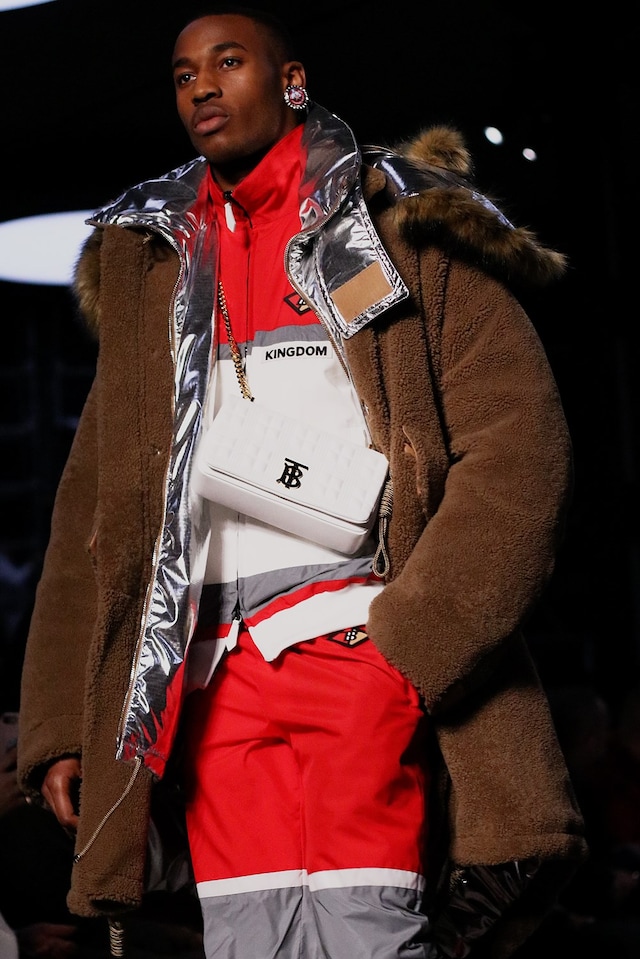 burberry riccardo tisci aw19 london fashion week lfw 16