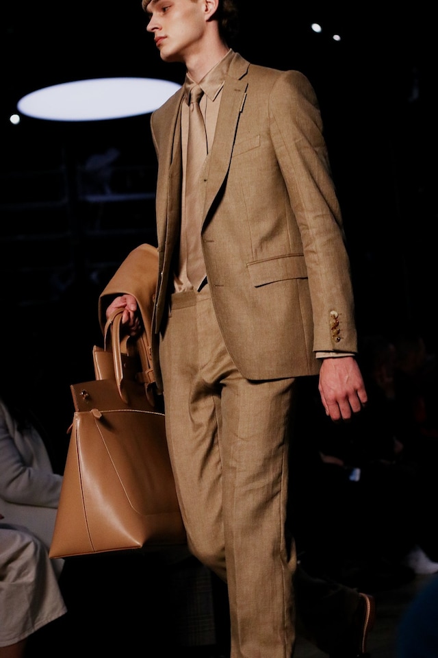 burberry riccardo tisci aw19 london fashion week lfw 18