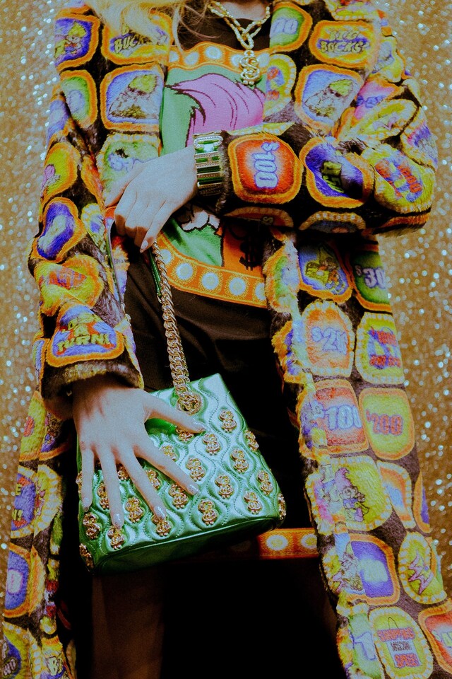 jeremy scott aw19 moschino mfw milan fashion week 27