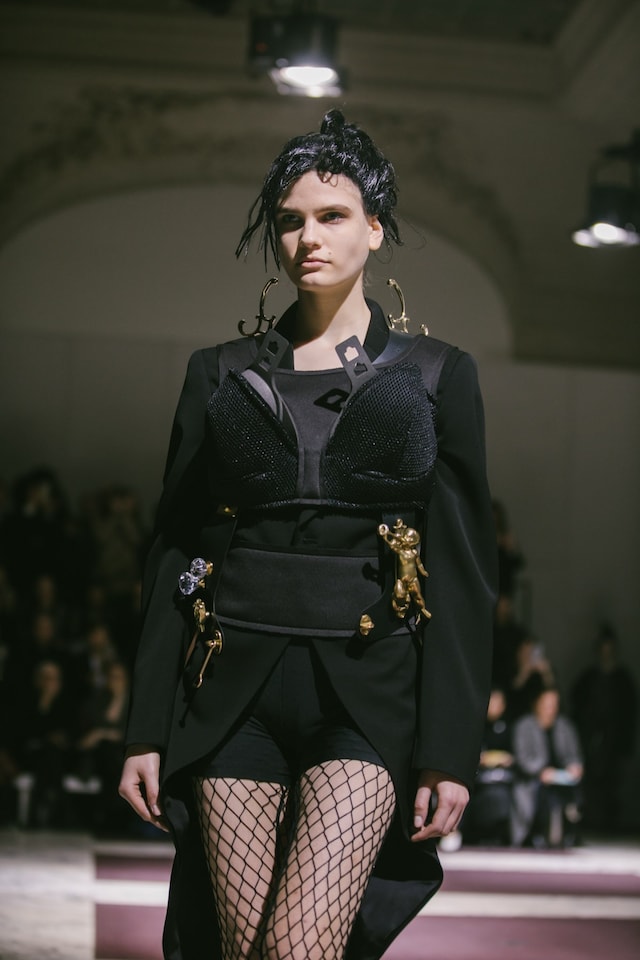 Comme des Gar&#231;ons AW19 Rei Kawakubo PFW Paris Fashion Week 17