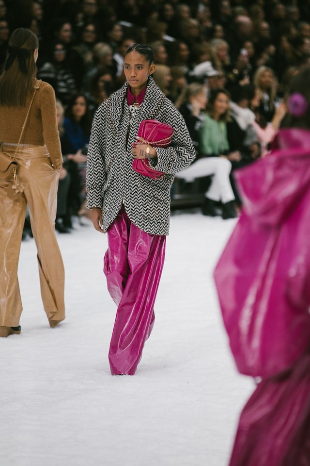 chanel aw19 paris fashion week karl lagerfeld penelope cruz 4