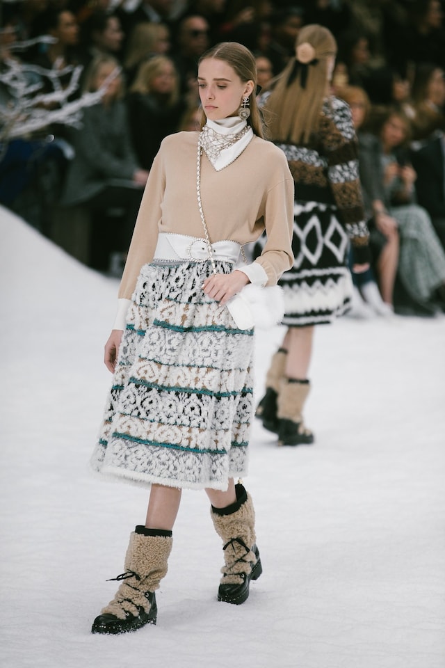 chanel aw19 paris fashion week karl lagerfeld penelope cruz 16