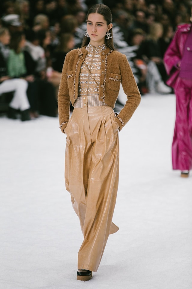 chanel aw19 paris fashion week karl lagerfeld penelope cruz 24