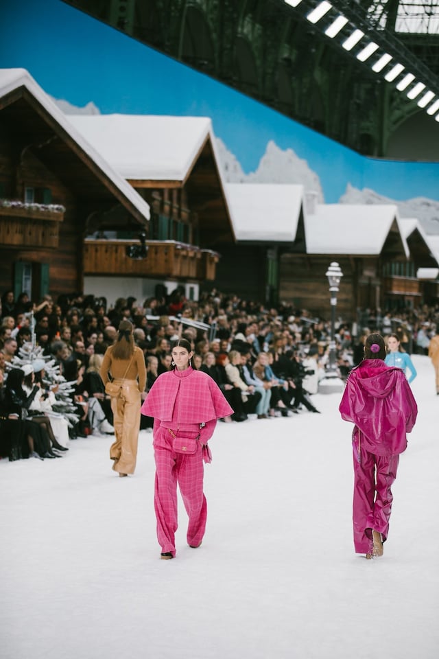 chanel aw19 paris fashion week karl lagerfeld penelope cruz 25