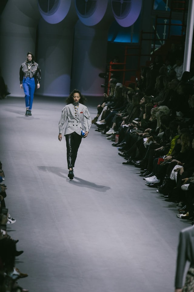 Louis Vuitton AW19 Nicolas Ghesquiere PFW Paris Fashion Week 1