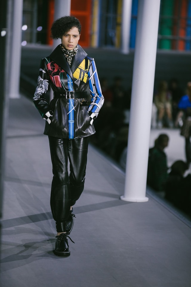 Louis Vuitton AW19 Nicolas Ghesquiere PFW Paris Fashion Week 9