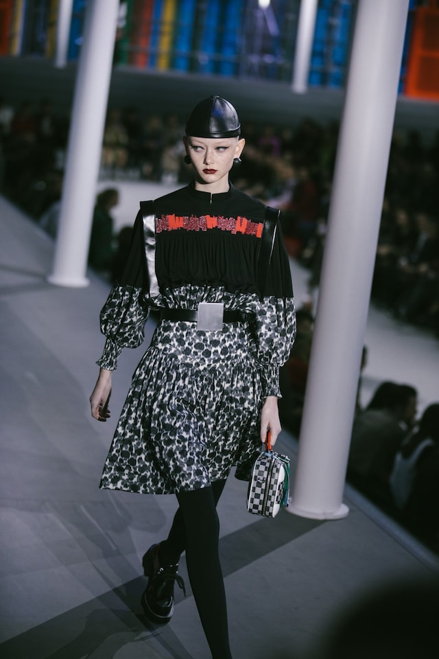 Louis Vuitton AW19 Nicolas Ghesquiere PFW Paris Fashion Week 24
