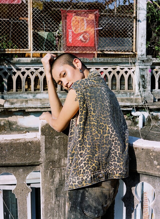 Luo Yang’s 女孩 / Girls, Dazed premiere 3