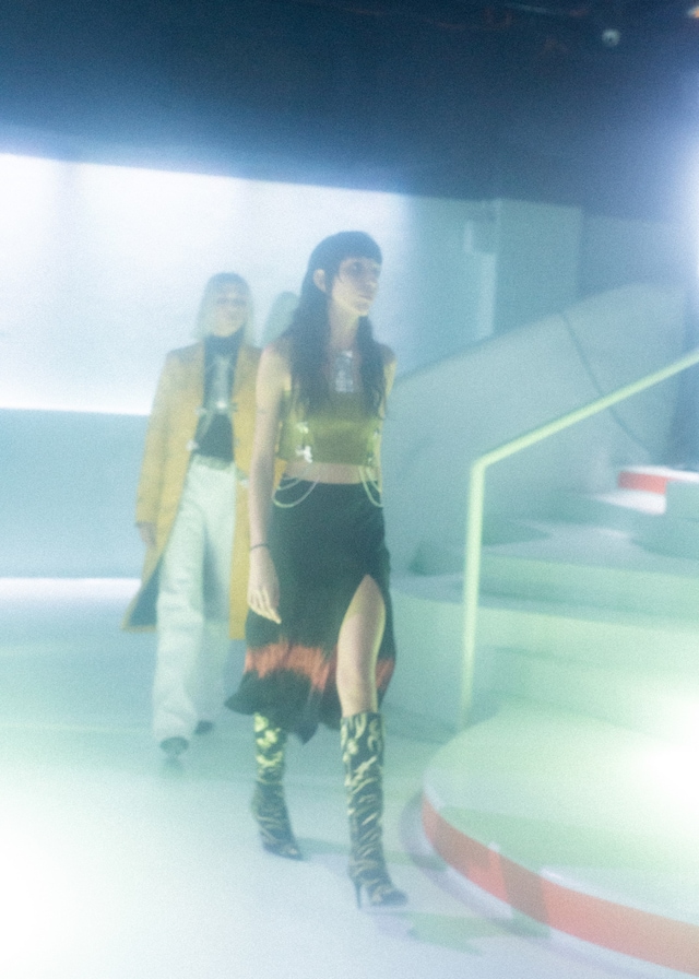 LEO AW19 collection Trance @ Paris Fashion Week 15