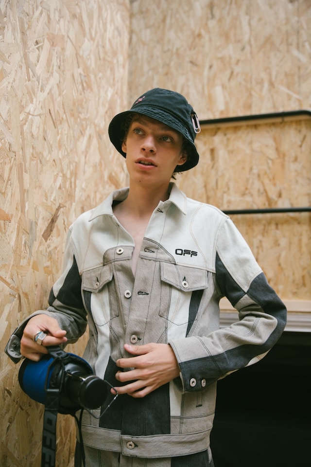 Off-White SS20 Menswear Paris Fashion Week pfw 23 22