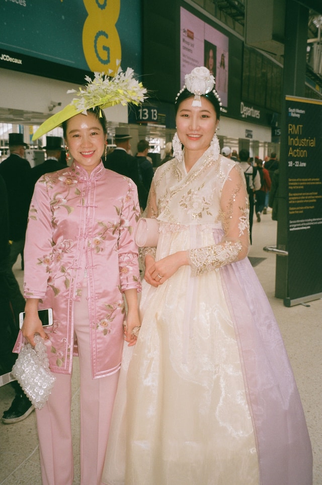 Dazed Beauty Ascot 0