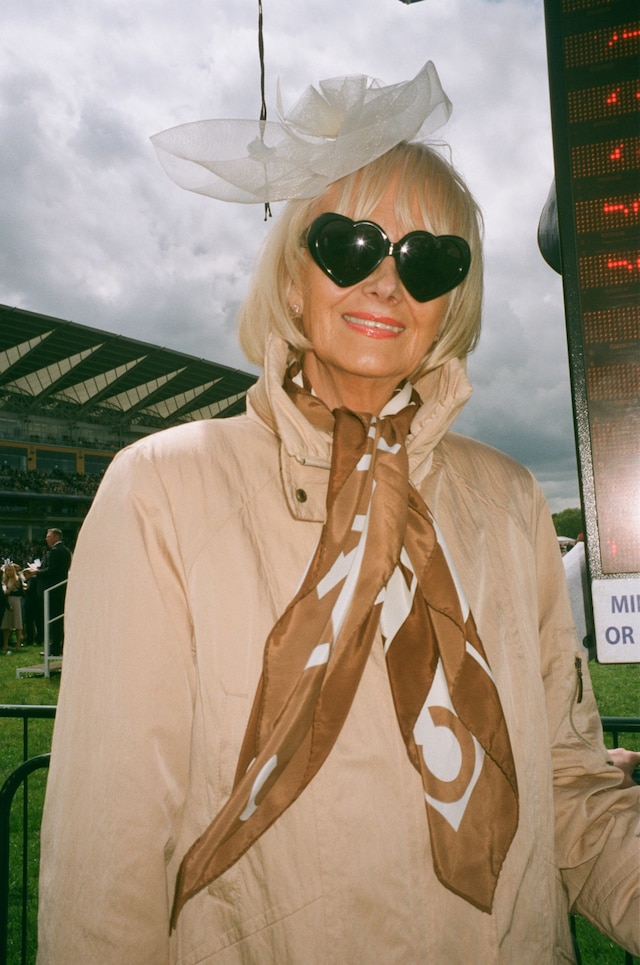 Dazed Beauty Ascot 9