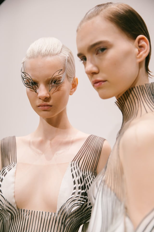 Iris Van Herpen AW19 Couture paris fashion week 23 22
