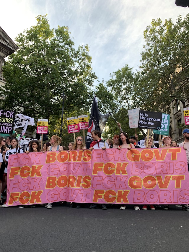 Protestors leading the Fck Gvt Fck Boris demonstration 0