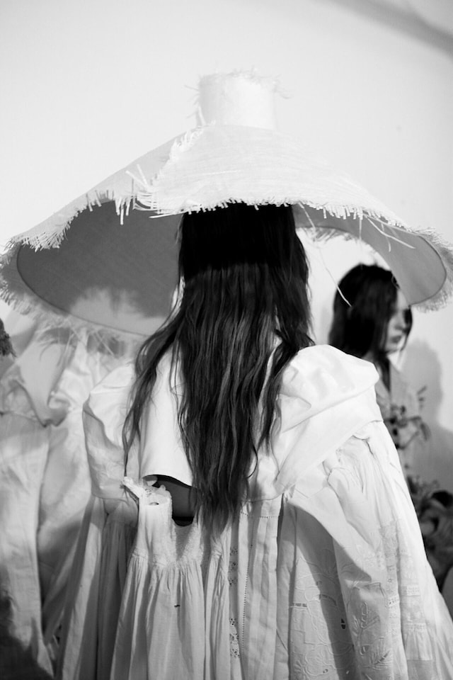 Backstage Dilara Findikoglu SS20 London Fashion Week 4 3