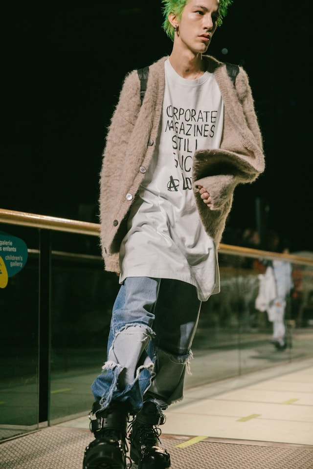 Vetements AW19 24 26