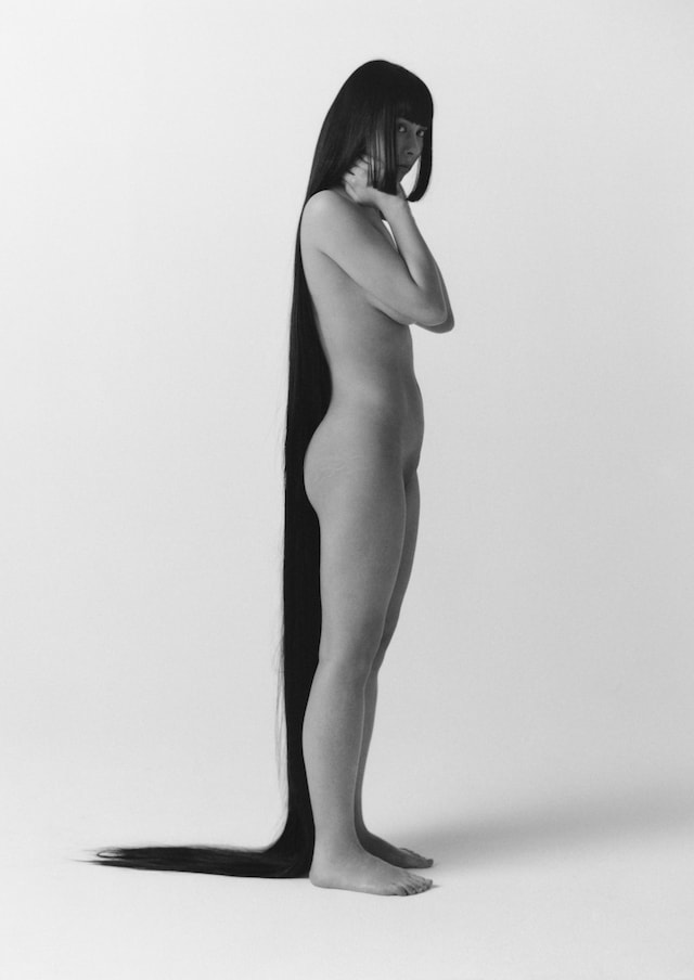 Alexandra Leese’s Yumi and the Moon 1