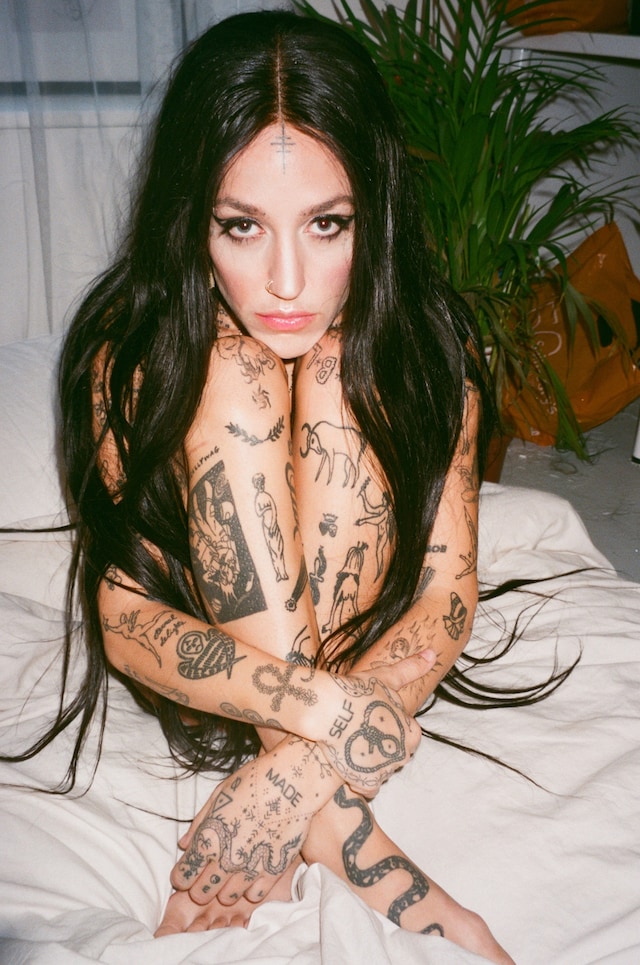 Brooke Candy 3