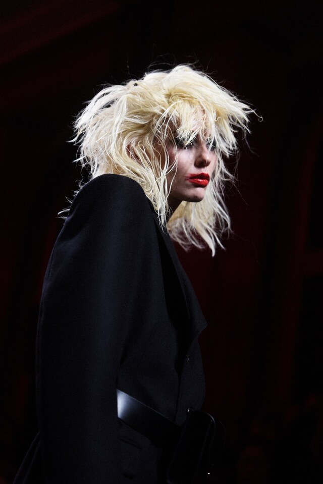 Junya Watanabe AW20 fashion show Blondie 5 4