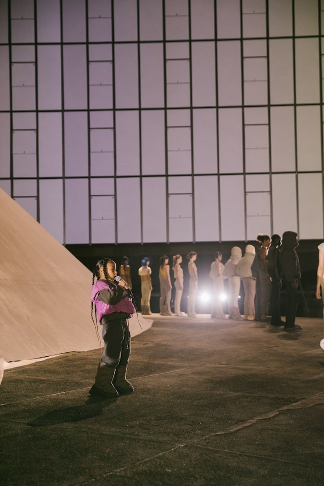 Yeezy Season 8 fashion show Kanye West North West 25 24