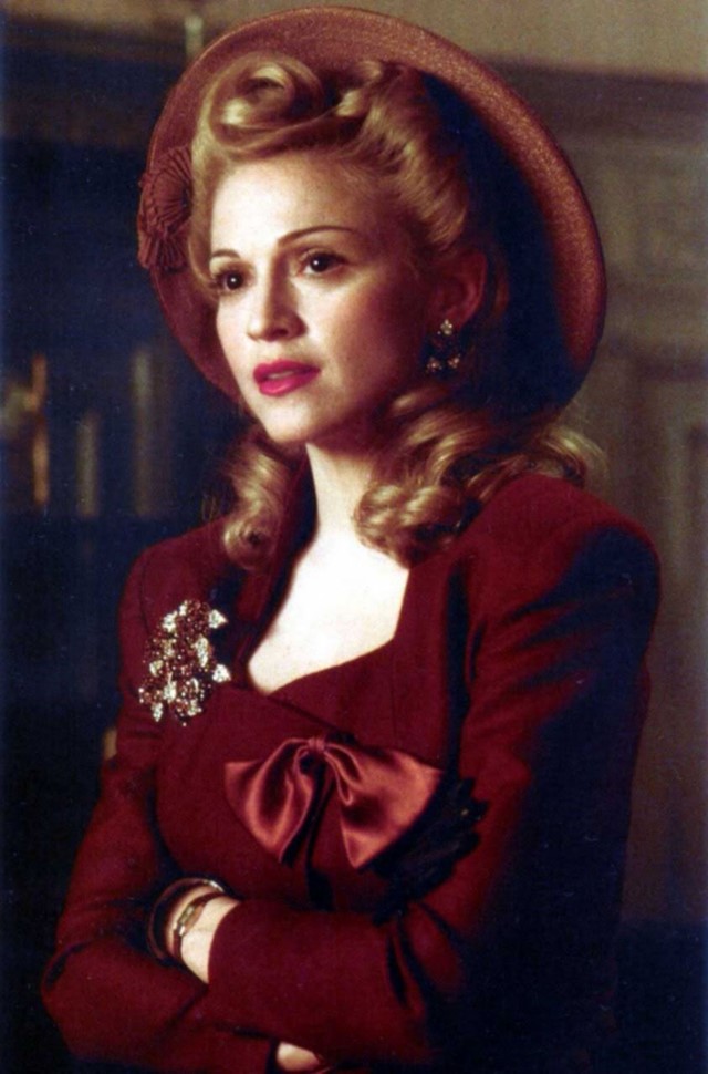 MADONNA AS EVITA (1996)