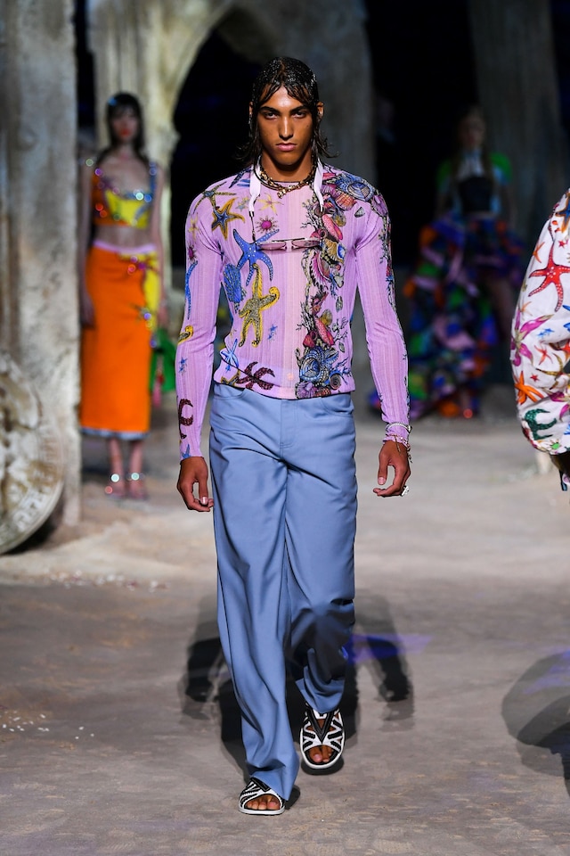 Versace SS21 Milan Fashion Week 13 12