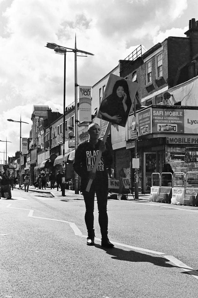 Behind the scenes of Sin&#233;ad O&#39;Connor’s new video 5