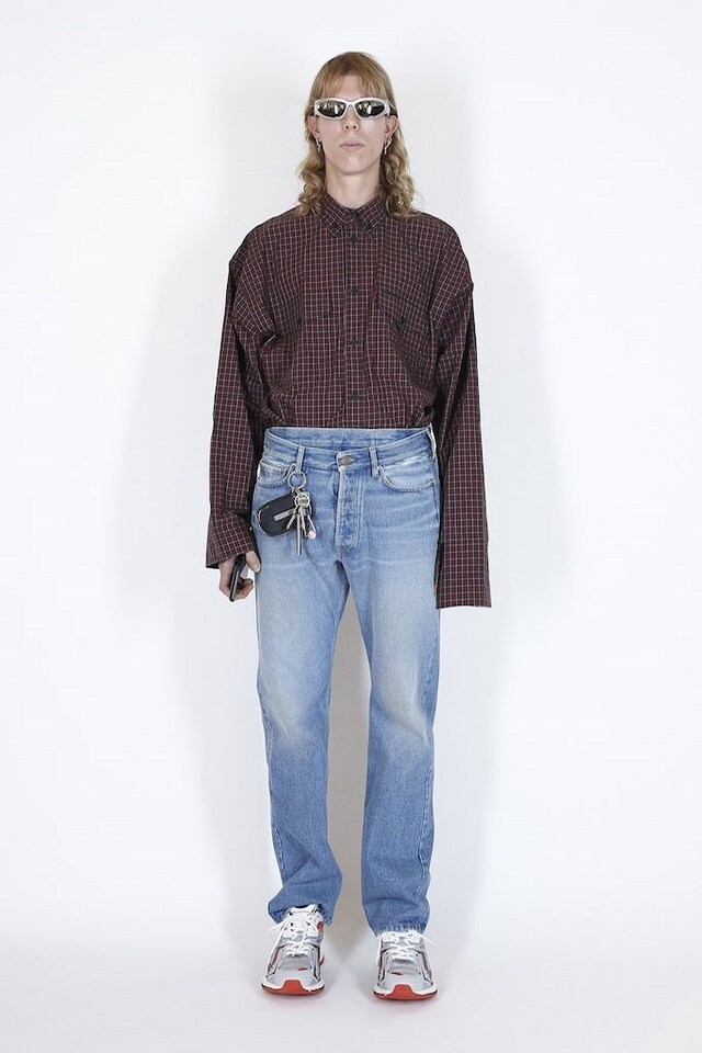 Paris Fashion Week SS21 Balenciaga Demna Gvasalia 57