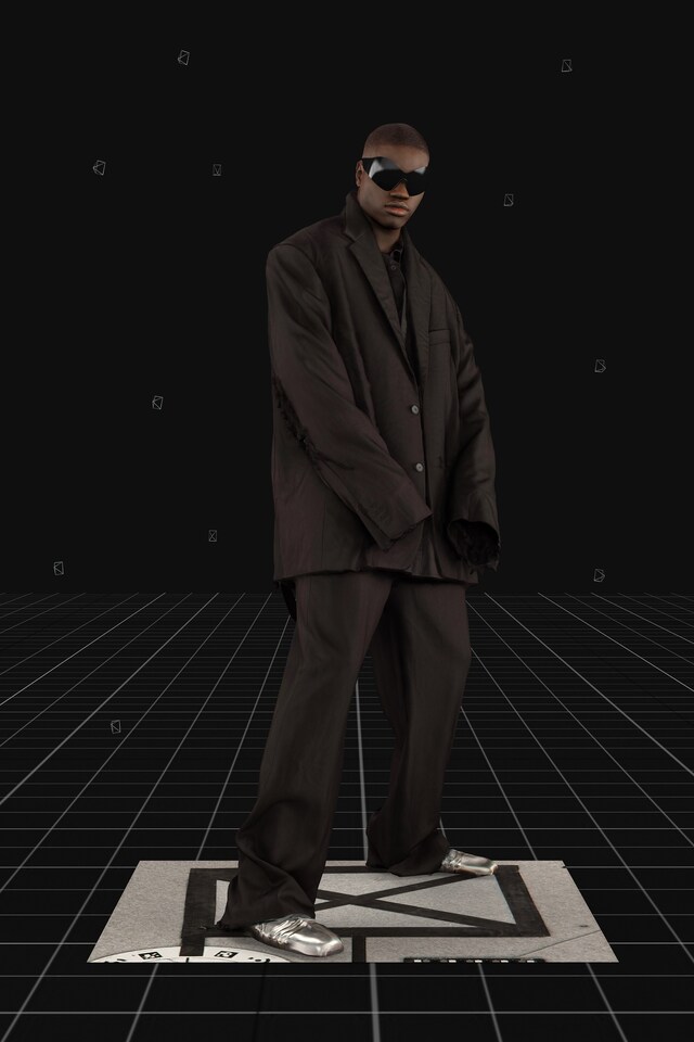 Balenciaga AW21 Demna Gvasalia 2