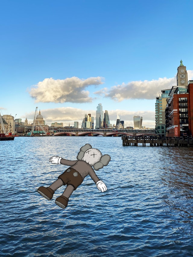 Unreal City, KAWS 2