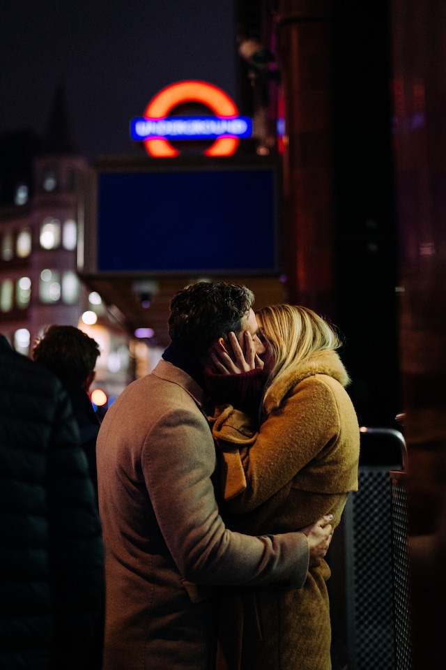 Joshua K. Jackson, Sleepless In Soho (2020) 13