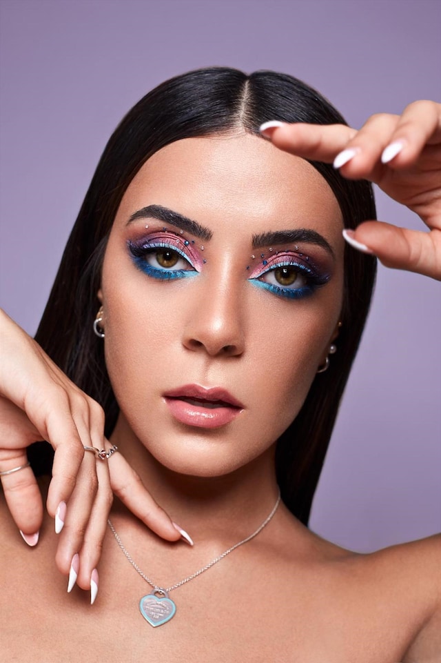 MyBeautyBrand x Now United Colour Speaks Artistry palette 6